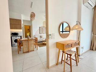 Urban Suites Jelutong #Highfloor Seaview #Water dispenser #Infinity Pool #5pax #3BR2bath #2Queen1Single #Quality well maintained #Private host - 8