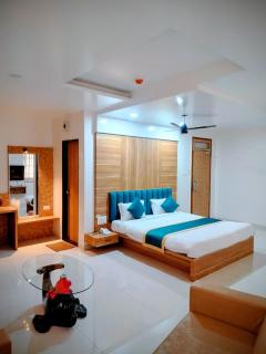 Hotel Lotus Suites - 8