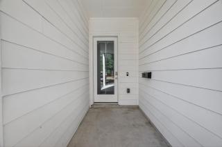 Cozier Retreat | Near Downtown & Galleria - 9