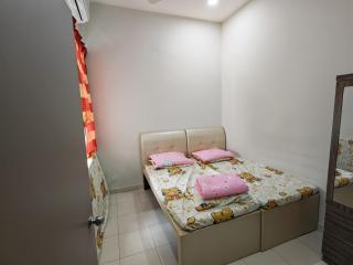 HW Homestay Bagan Lalang - 5