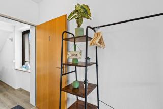 Goltan Apartment - 9 Personen, 3 Bäder, Parkplatz, WIFI - 1