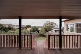 Bellerive Bluff House Spacious family home - 7