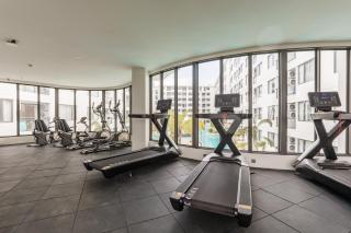 Azure 1 BD Apt in Capri Residence - 2