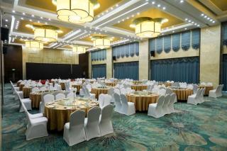 Hundred Hotel Qingdao - 8