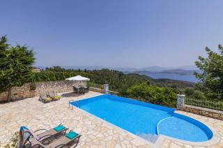 Villa Serpa by Villa Plus - 0