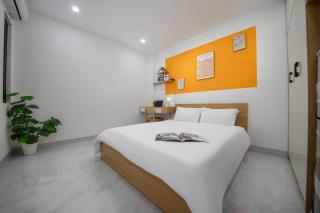 Ly Apartment - Yen Phu str - 2