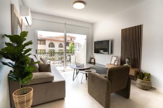 Byzantium Retreat 1BR, Paphos, near Faros Beach - 6