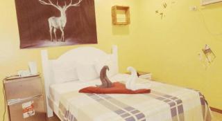 Walk Around Hotel - Ángeles - 1