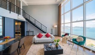 Seaview 2BR Duplex at Maritime Georgetown with Pool & Gym 73A - 9