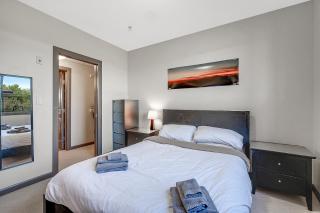 Playa del Sol Retreat Sleeps 6 with Pool and Hot Tub - 1