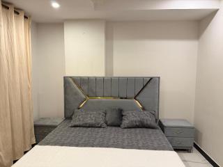 Nova Stays - 1 BHK - Secure - Modern - Family Apt - 8