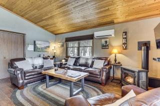 Peaceful Nature Retreat with Hot Tub in Eastern WV! - 5