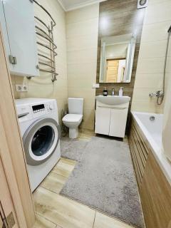 Новобудова Стрийська, Кінг Крос, ,Автовокзал, Арена - 2