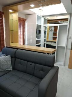 Modern Brand New Condo Stay Near NAIA Airport - 1