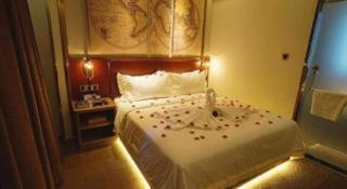 James Joyce Coffetel Beijing Yizhuang Rongjing East Street Subway Station - 1