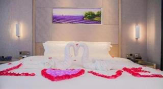 Lavande Hotel Jinzhou Gong'an RT-Mart Chinese Medicine Hospital - 4