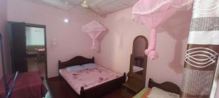 New Olina Gest and Restaurant - 8