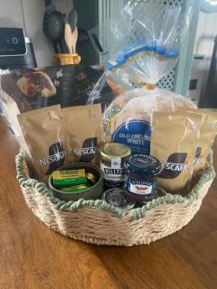 Ewes Rest Shepherds Hut - 9