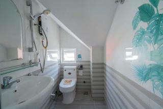 Nhà nguyên căn 4 phòng ngủ - 8