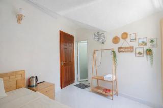 Nhà nguyên căn 4 phòng ngủ - 6