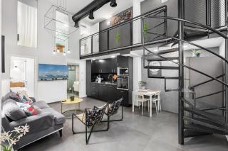 Luxury 4BR Garden Duplex Near the Beach - 8