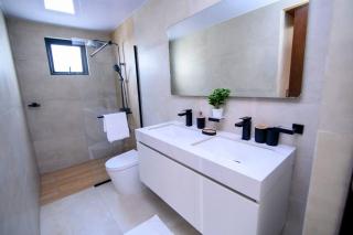 LM VIII Suites in Evaristo Morales - 3