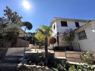 Villa Mirador del Lago Private Garden and Pool - 0