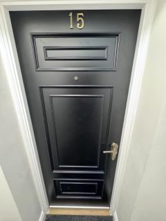 J Quarter Birmingham Apartment Sleeps 4 Ideal for Work & Long Term Stays - 5