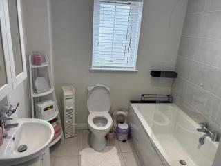 ADI Guest House Lurgan - 5