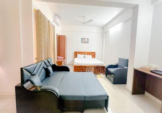 Bhagat Inn Airport Hotel - 2