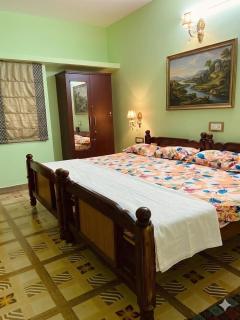 Zoey homestay yercaud - 8