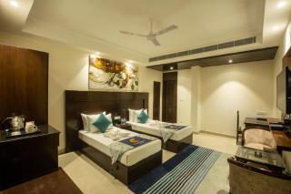 Hotel Aerostay Residency Delhi Airport - 3