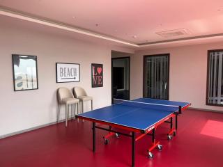 The Grand Palm Retreat with Skyline Suit in GIFT City, 2BHK, Luxurious, Pool, AC, Wifi - 5