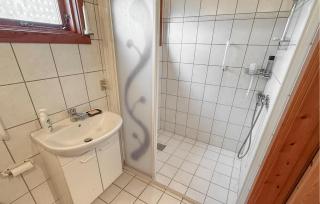 3 Bedroom Awesome Home In Væggerløse - 4