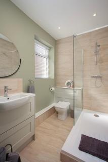Coral Boutique II Apartment 2 - 4