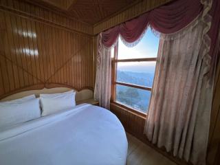 New Shimla Place with Mountain View - 3