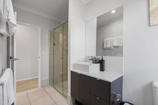 Premium Family Retreat in Logan Reserve - 1