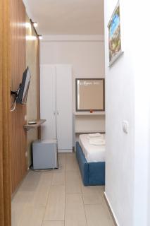 Acqua Blue Hotel - 7