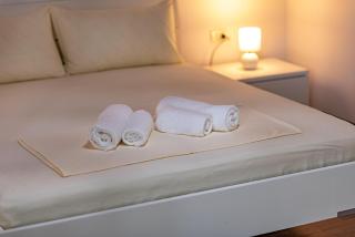 Central Blloku 2 bedroom Apartment - 4