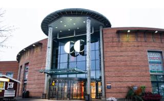 Large family home with good standards - 8