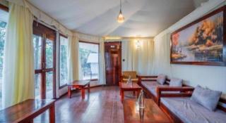 Click Resort Corbett Tiger den - 4