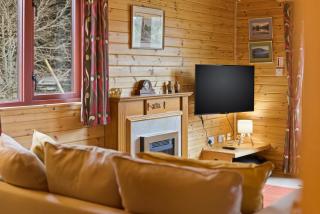 Braeknowe Scottish Cabin Getaway - 4