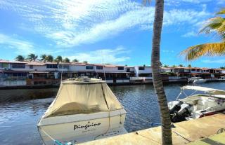 Exclusive villa with private dock and large terrace - 3