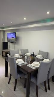 Exclusive villa with private dock and large terrace - 6