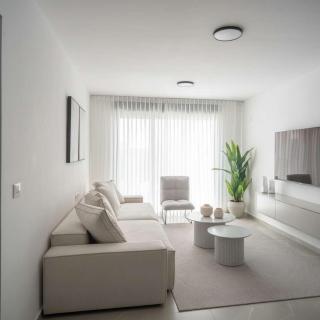 Warm & Modern 2BR by the Sea l Mamad - 0