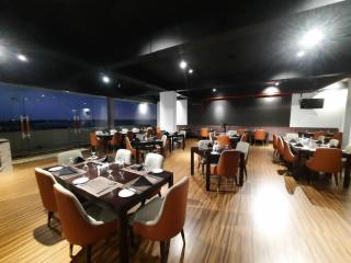 Ocean Breeze Apartment - 6