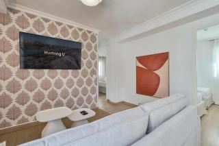 Triana Select, by Homing U - 0