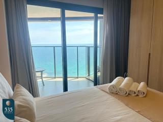 Orla e Carnaval vistos de andar alto na Barra - 7