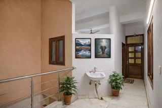 Mauryan Express I Hotel Malviya Nagar - 7