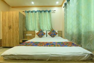 FabHotel Guest O Polis - 5